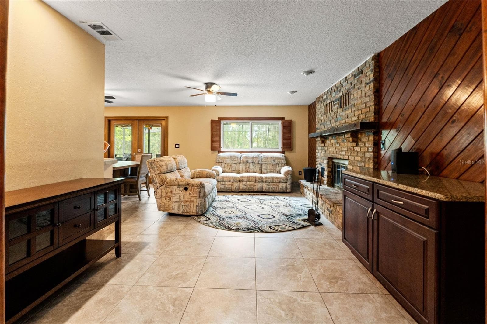 primary family room - 1357 DINSMORE CT, NEW PORT RICHEY