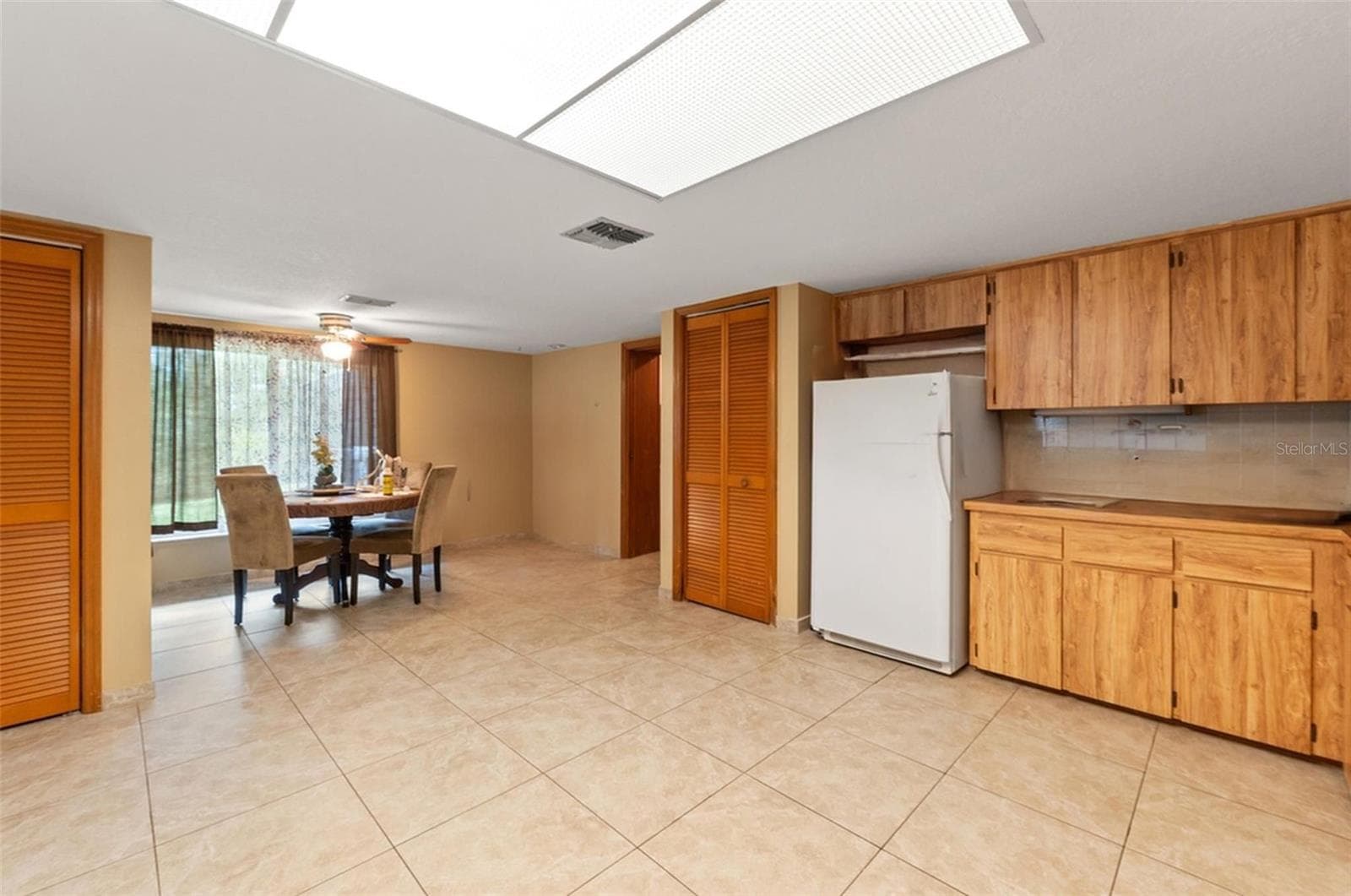 in-law suite kitchen & dinette space - 1357 DINSMORE CT, NEW PORT RICHEY