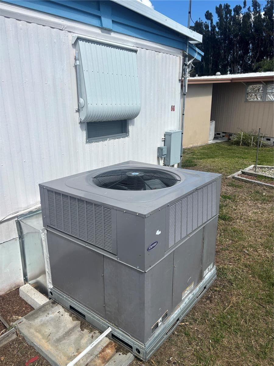 Mobile Home at 7901 40TH AVE N #60, ST PETERSBURG, photo 24 of 42