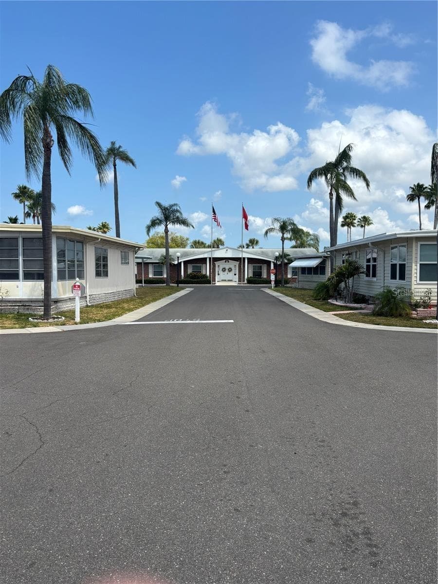 Mobile Home at 7901 40TH AVE N #60, ST PETERSBURG, photo 27 of 42