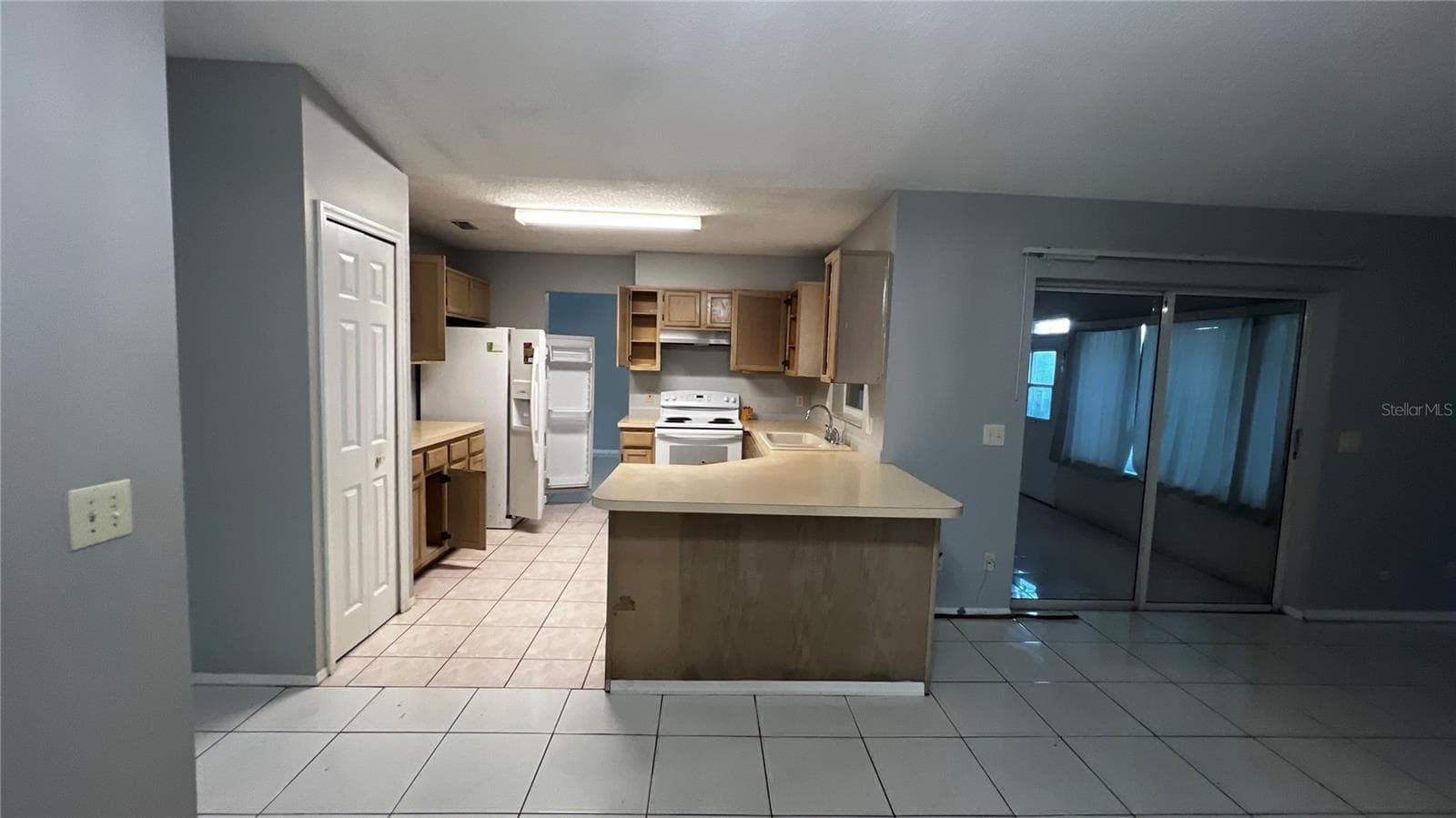 KITCHEN - 6409 ROYAL TERN ST, ORLANDO
