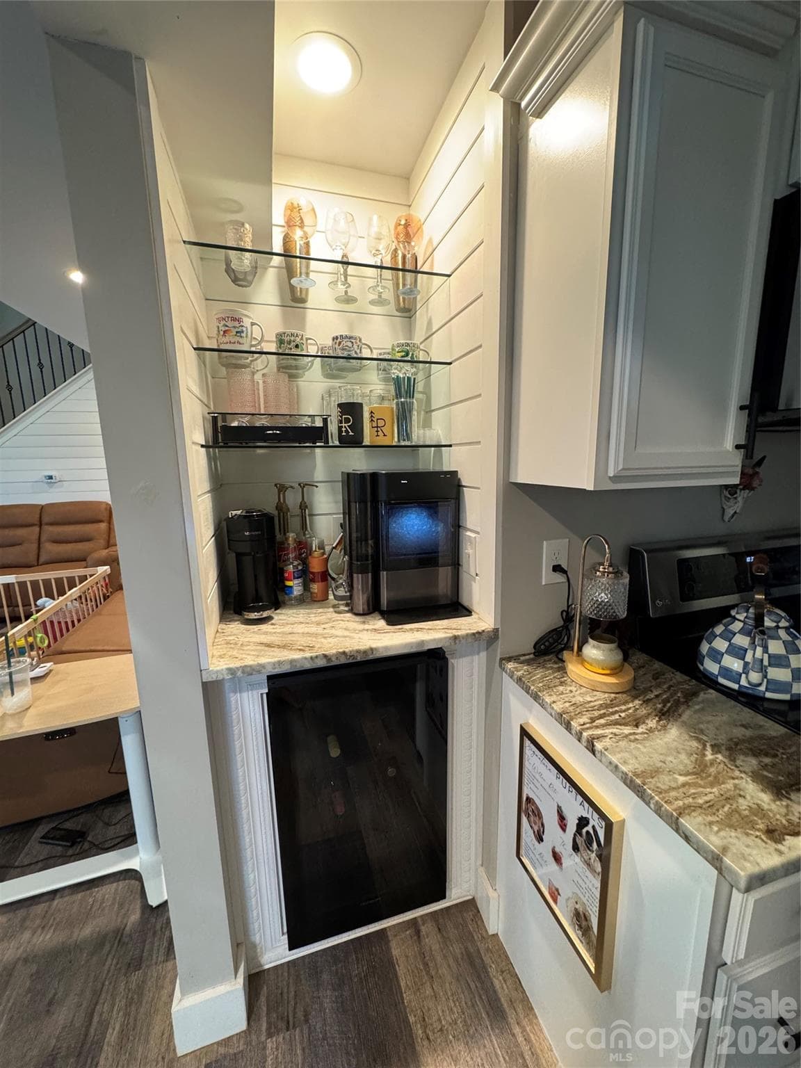 Coffee bar area - 5111 Stockbridge Drive, Mount Holly
