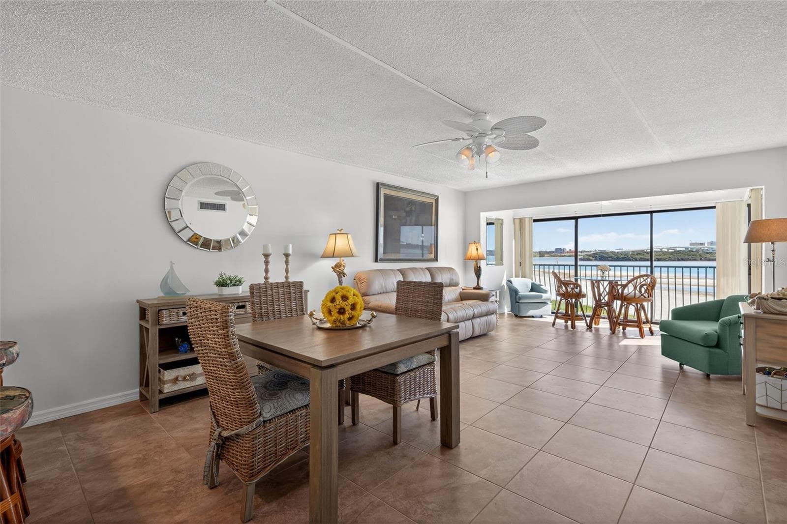 Condominium at 865 S GULFVIEW BLVD #207, CLEARWATER BEACH, photo 12 of 49