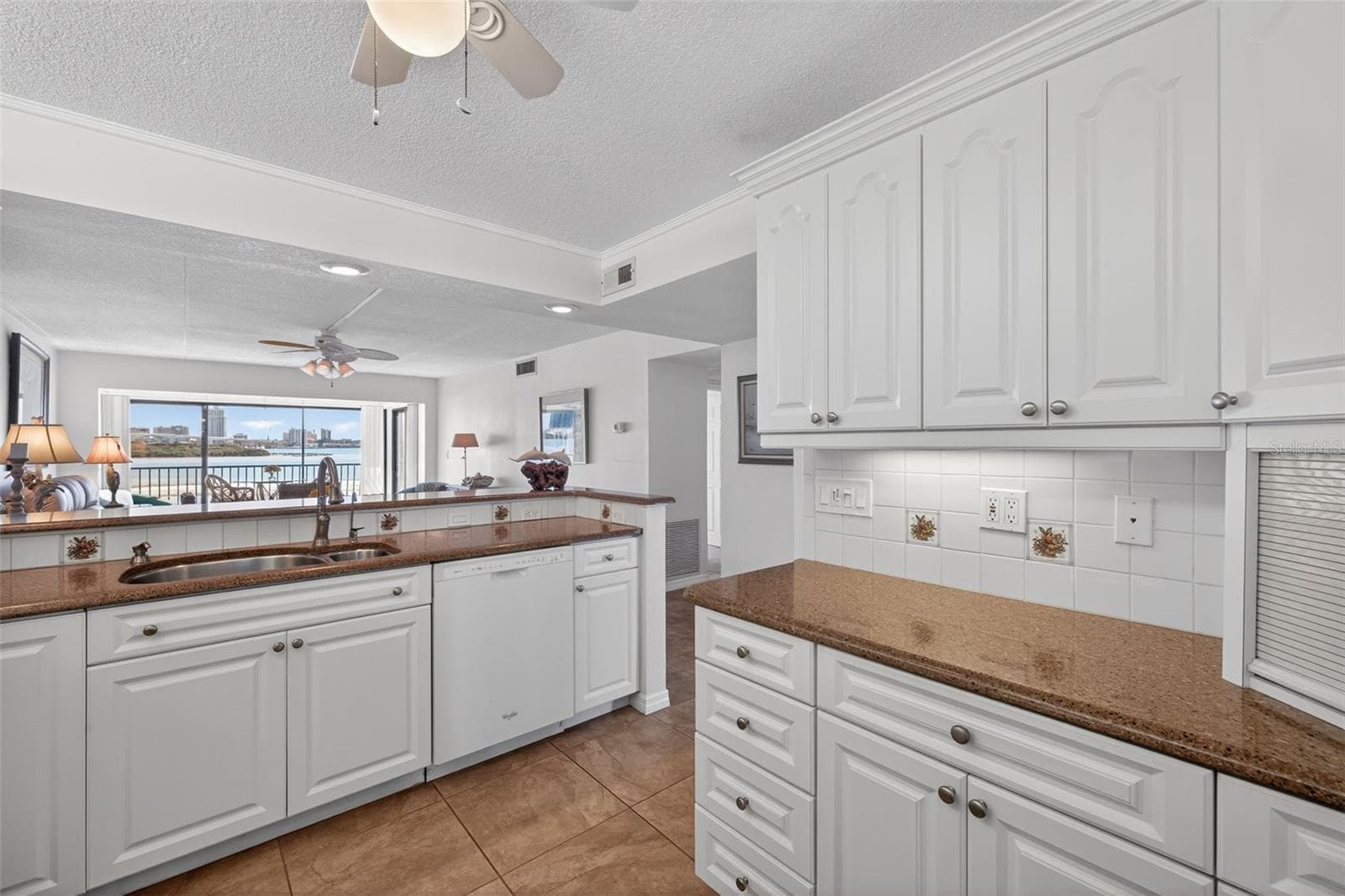 Condominium at 865 S GULFVIEW BLVD #207, CLEARWATER BEACH, photo 15 of 49