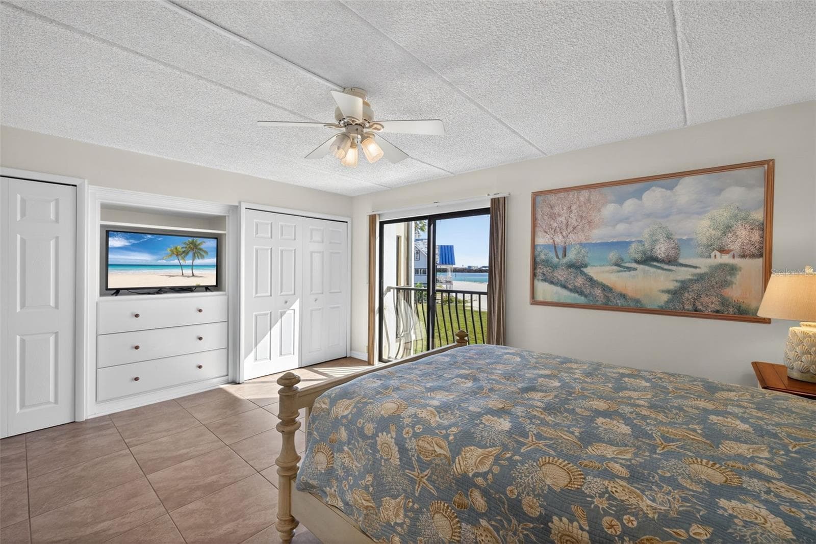 Condominium at 865 S GULFVIEW BLVD #207, CLEARWATER BEACH, photo 21 of 49