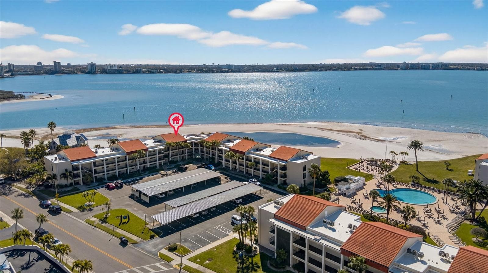 Condominium at 865 S GULFVIEW BLVD #207, CLEARWATER BEACH, photo 28 of 49