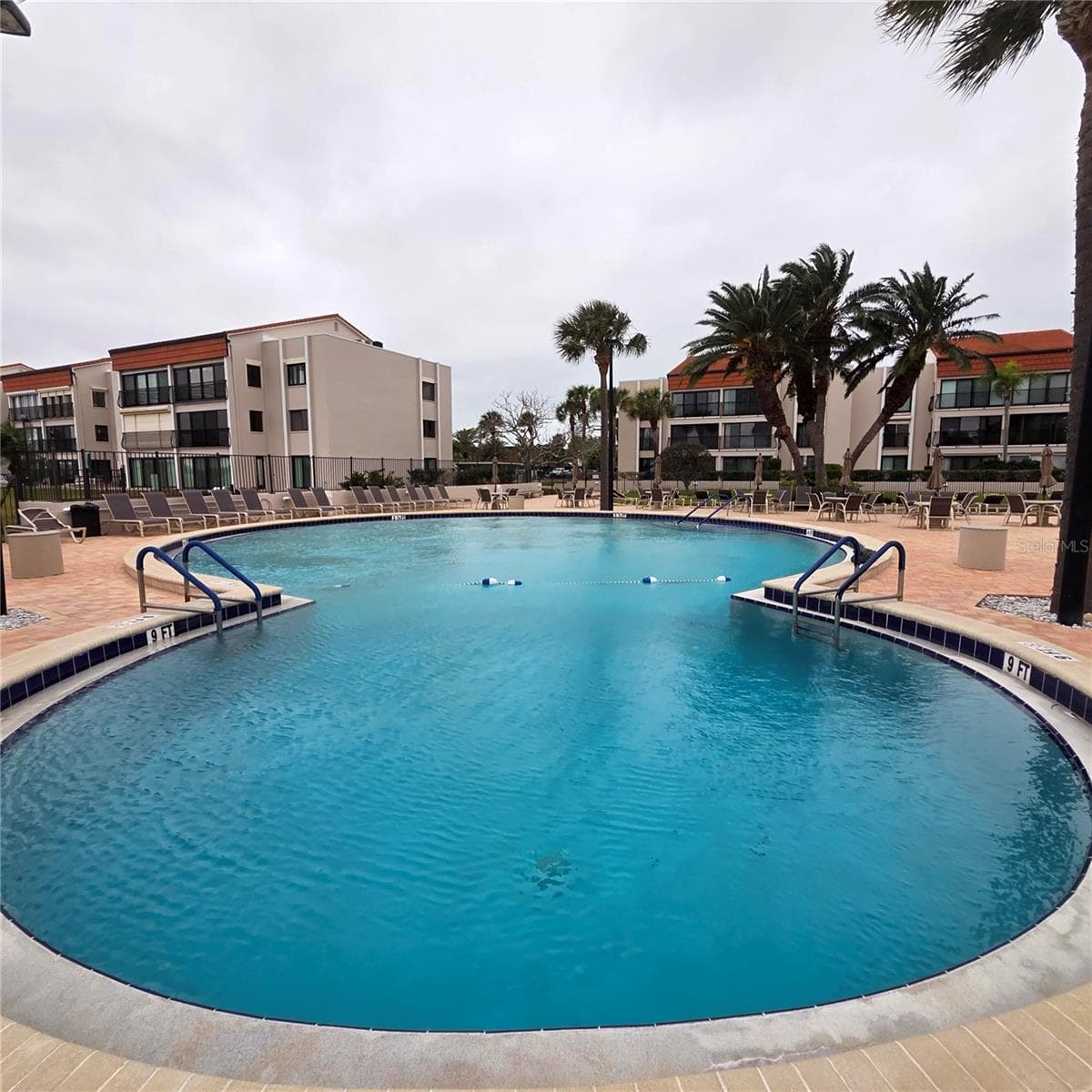 Condominium at 865 S GULFVIEW BLVD #207, CLEARWATER BEACH, photo 36 of 49