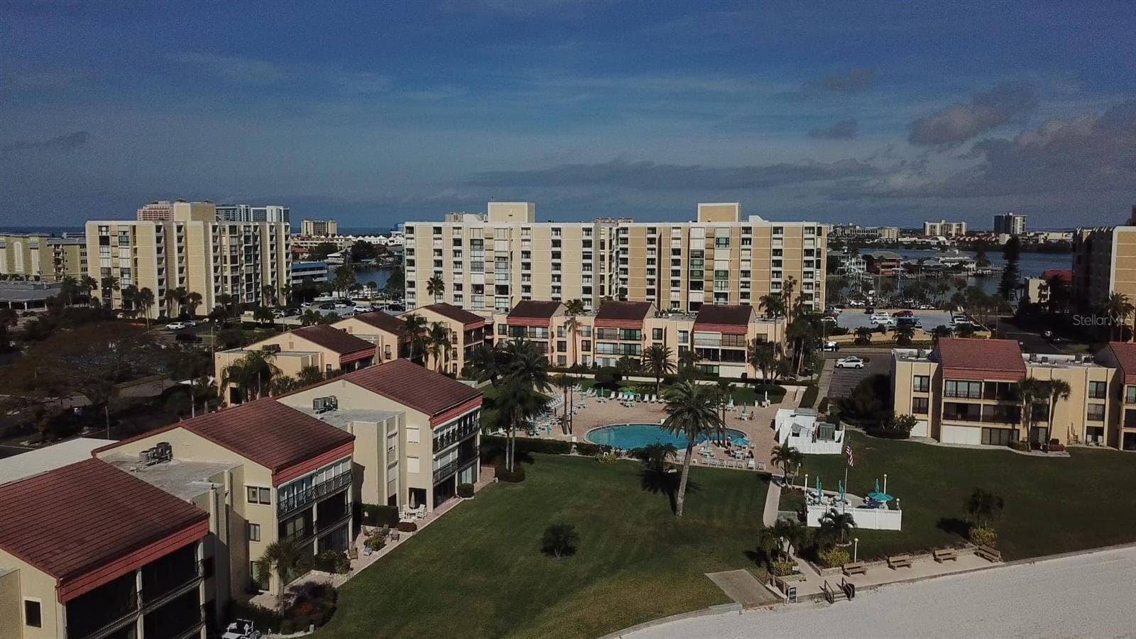 Condominium at 865 S GULFVIEW BLVD #207, CLEARWATER BEACH, photo 37 of 49