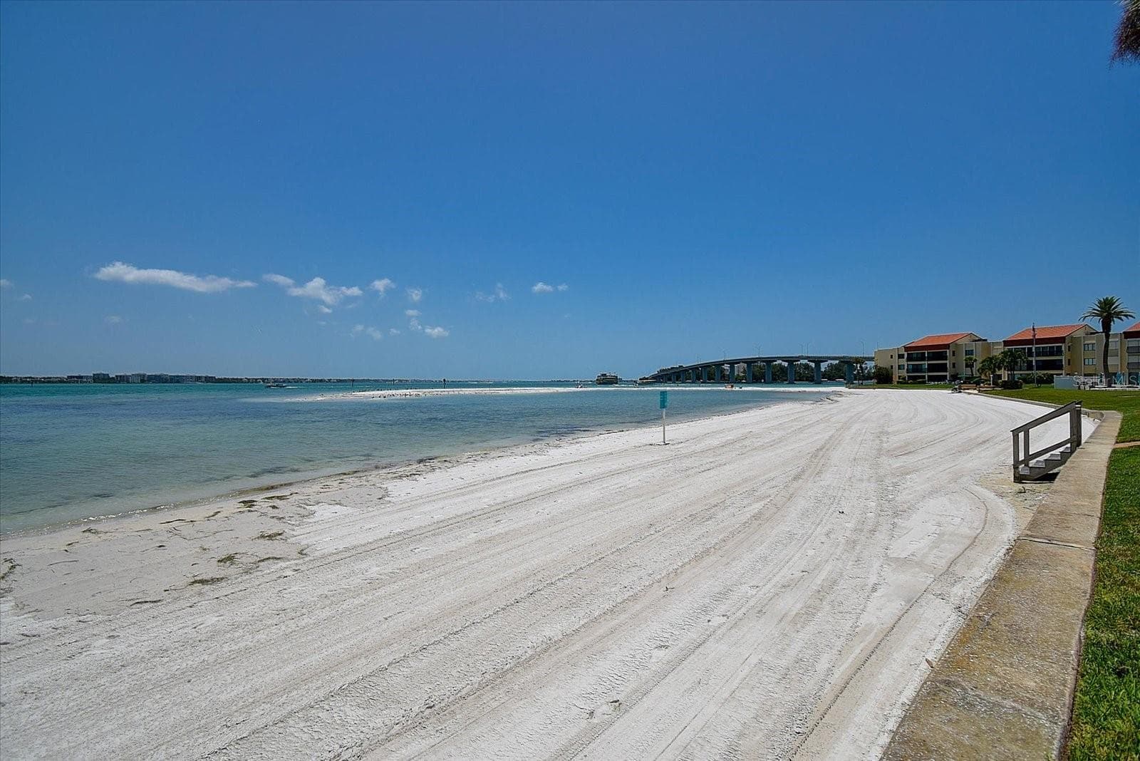 Condominium at 865 S GULFVIEW BLVD #207, CLEARWATER BEACH, photo 46 of 49