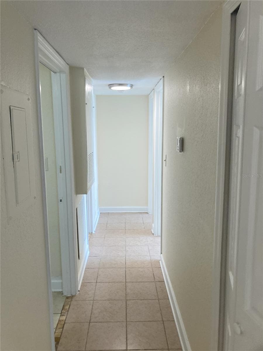 Condominium at 2918 ANTIQUE OAKS CIR #25, WINTER PARK, photo 8 of 21
