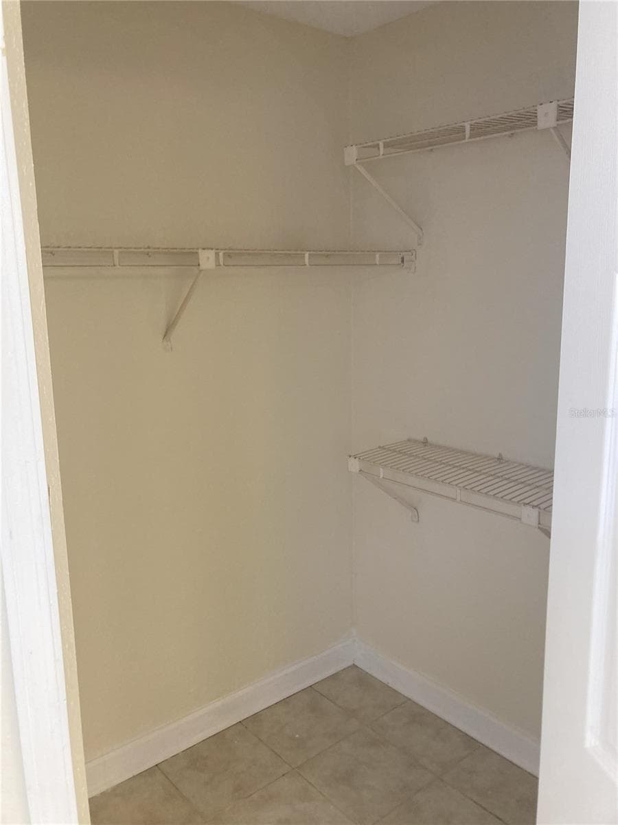 Condominium at 2918 ANTIQUE OAKS CIR #25, WINTER PARK, photo 10 of 21