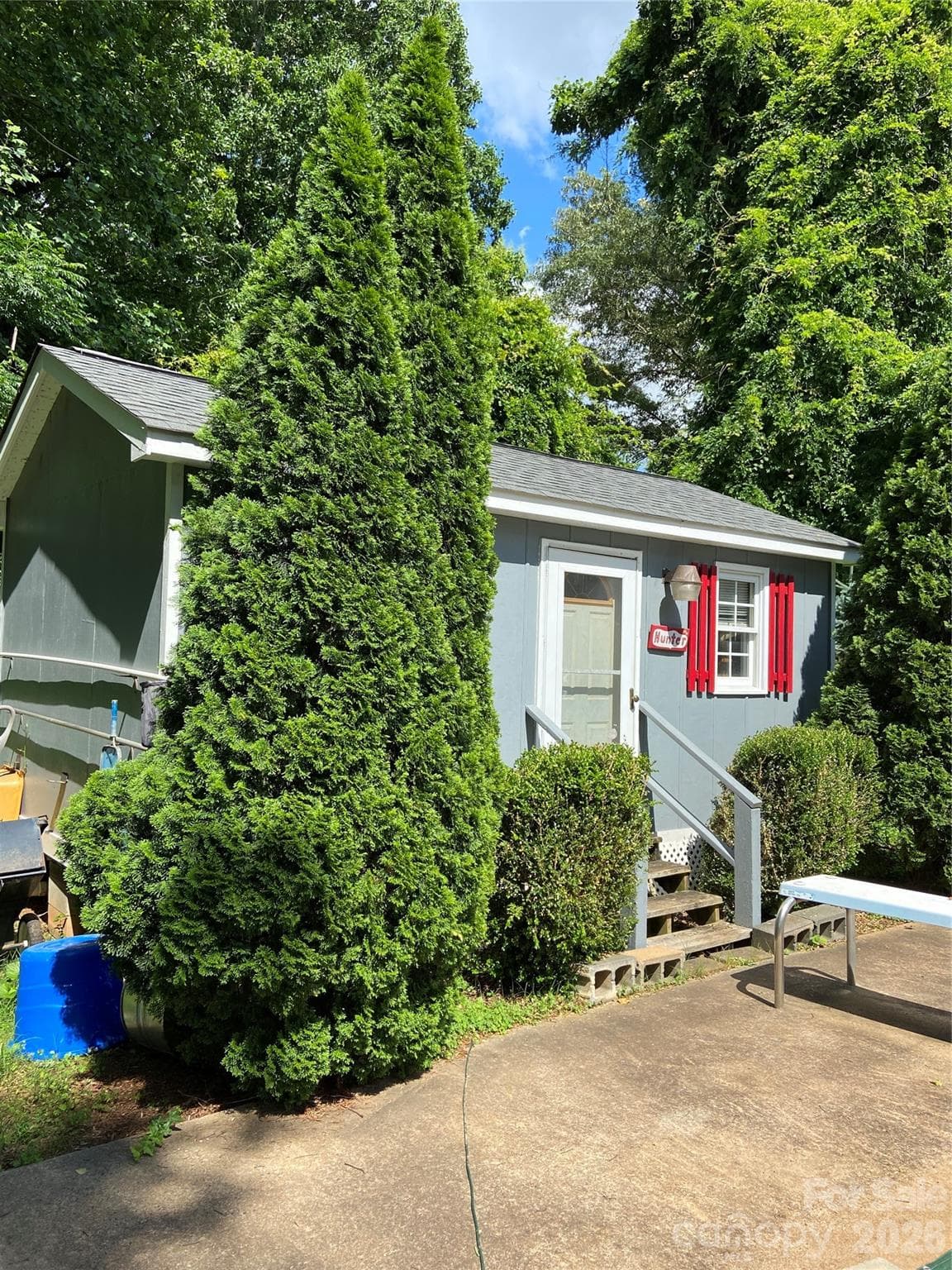 Outbuilding / Pool House - 3218 Driftwood Drive, Charlotte