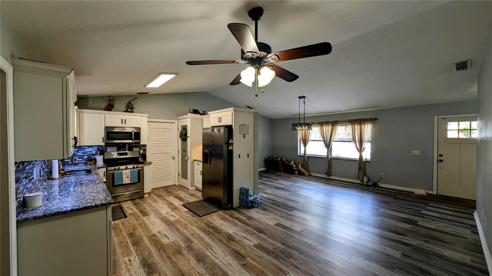 Single Family Residence at 624 N LANIER AVE, FORT MEADE, photo 23 of 45