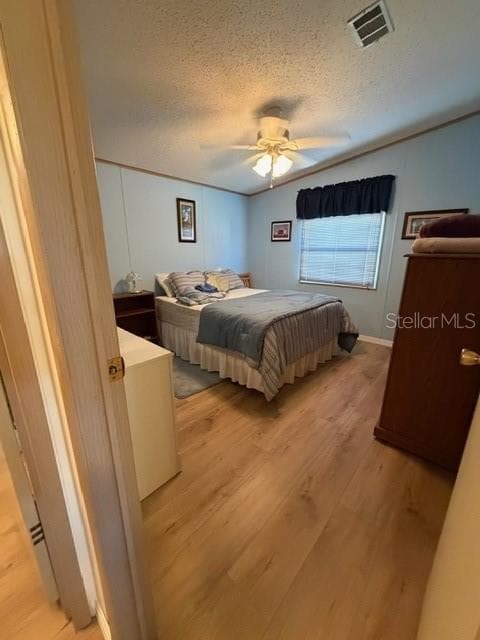 Manufactured Home at 194 ROSEWOOD DR, COCOA, photo 30 of 68