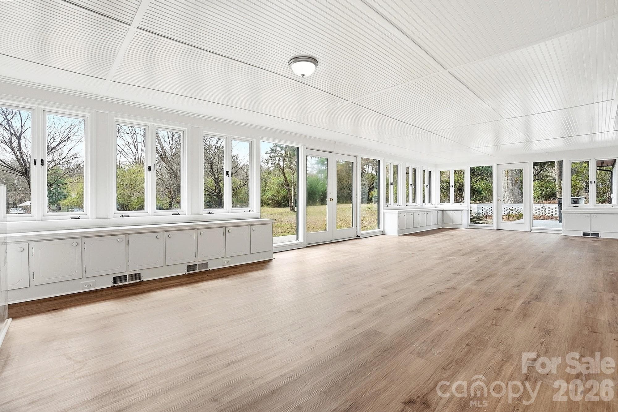 Stunning Sunroom - 125 Forest Hills Drive, Monroe