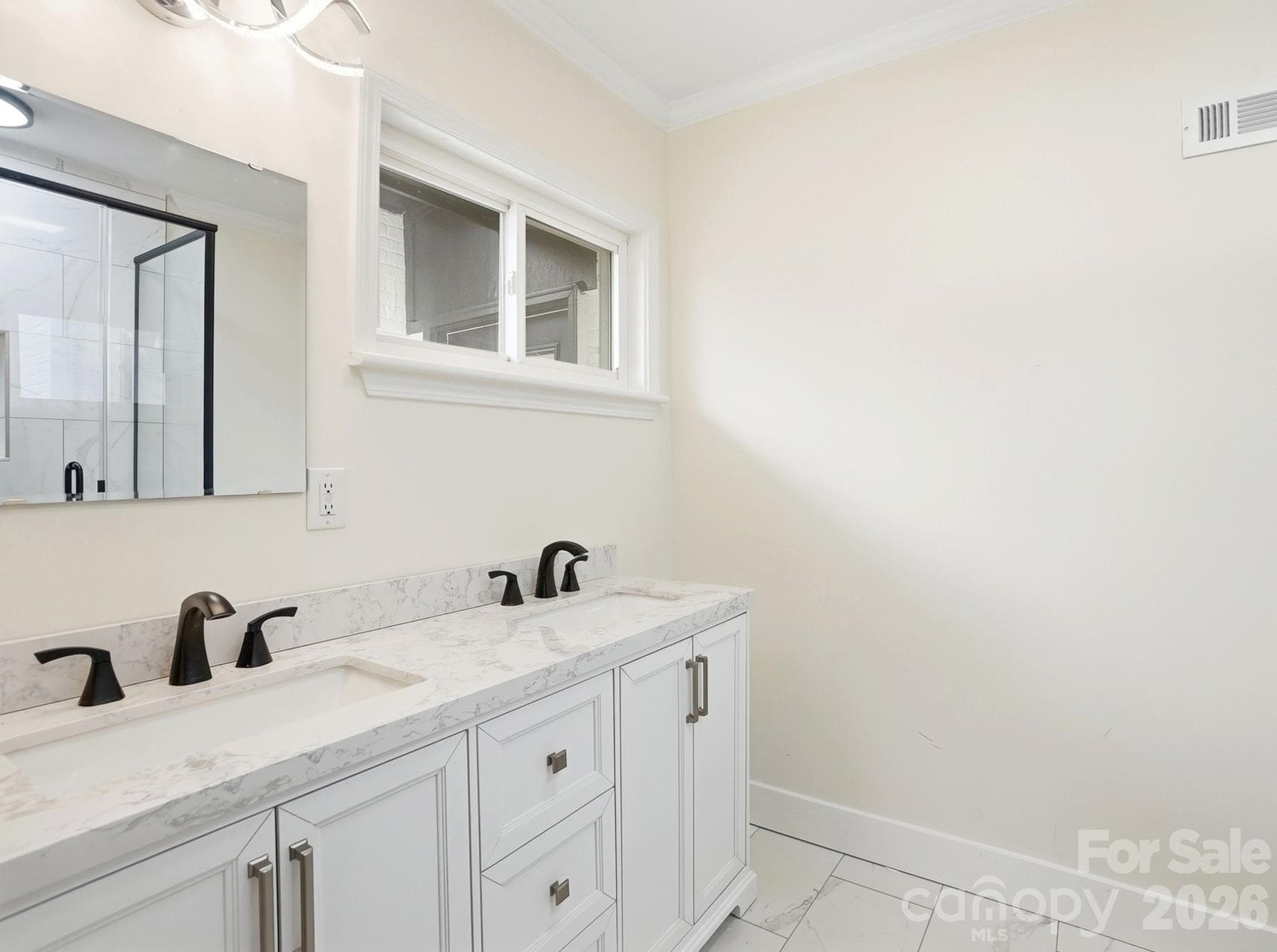 2nd Full Bathroom - 125 Forest Hills Drive, Monroe