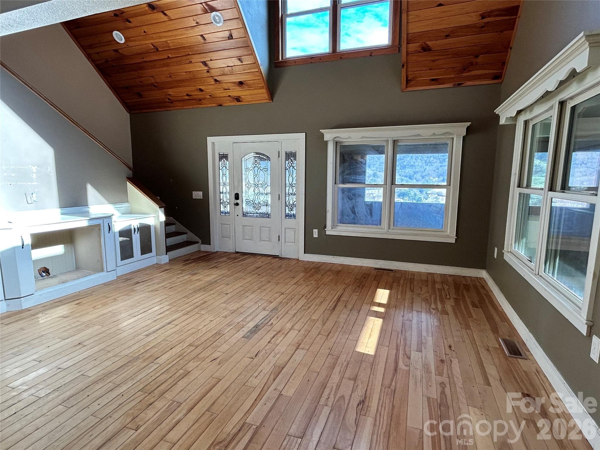 Living room - 330 Potts Drive, Waynesville