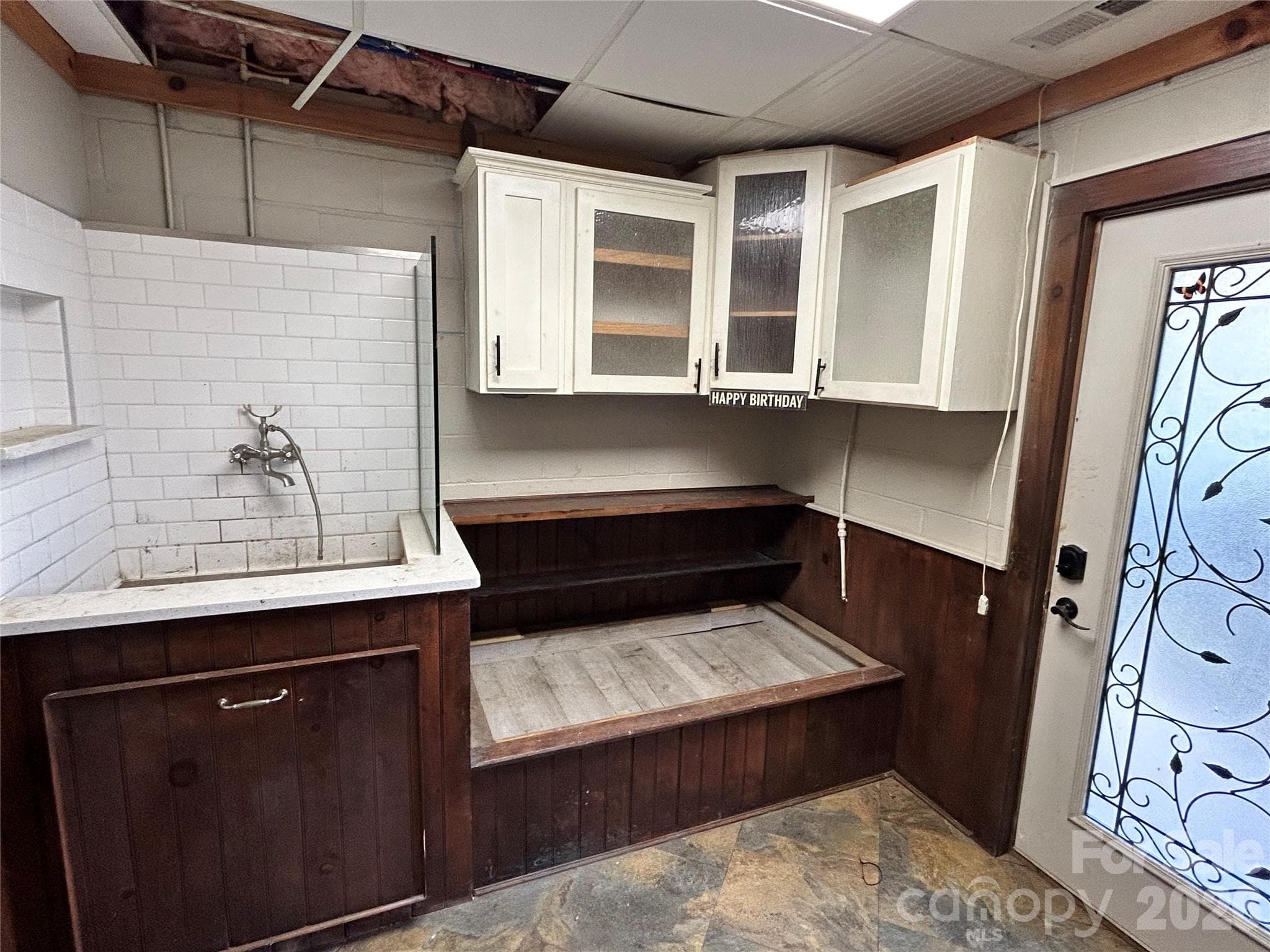 Mudroom in basement - 330 Potts Drive, Waynesville