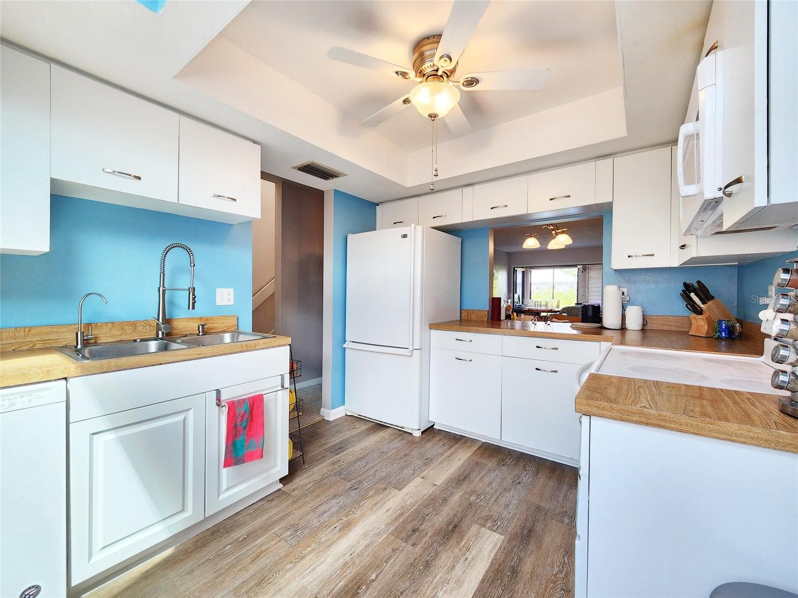Townhouse at 1500 SUNSET RD BLDG C #C7, TARPON SPRINGS, photo 11 of 70