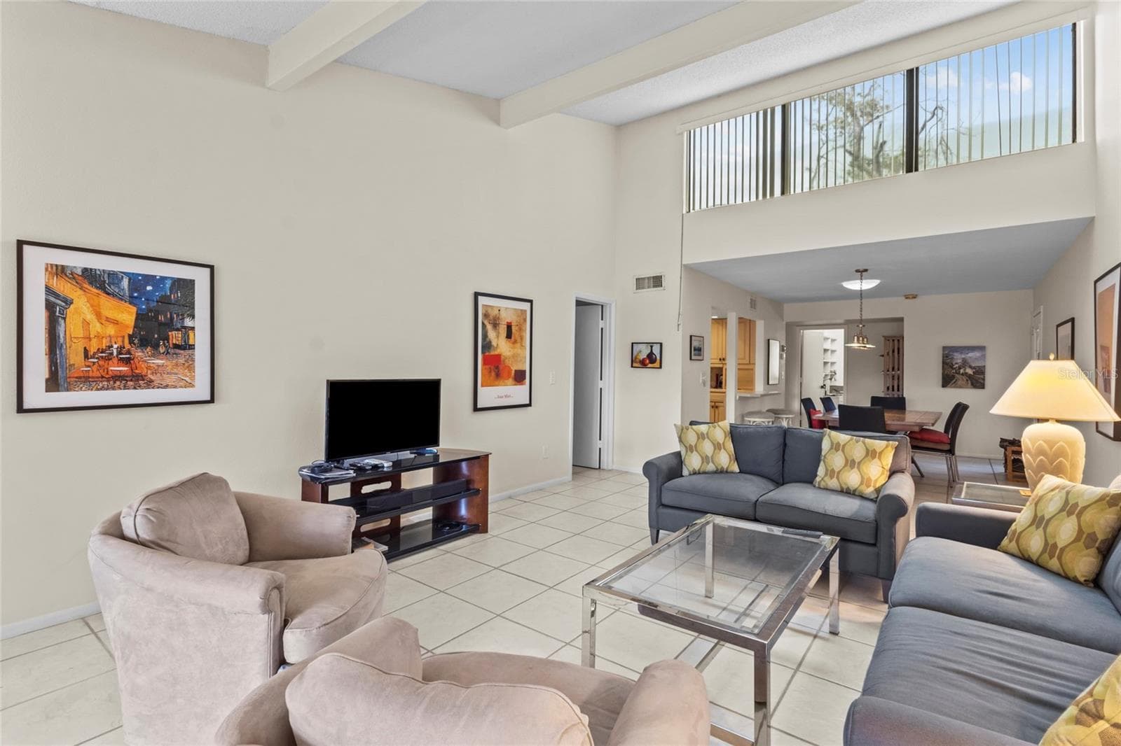 Living Room with clerestory windows - 1633 BOATHOUSE CIR #232, SARASOTA