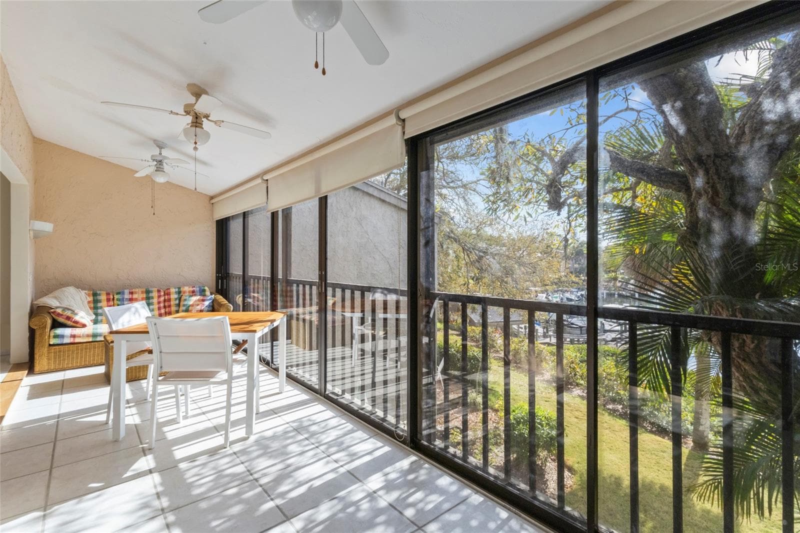 Lanai overlooking the harbor - 1633 BOATHOUSE CIR #232, SARASOTA