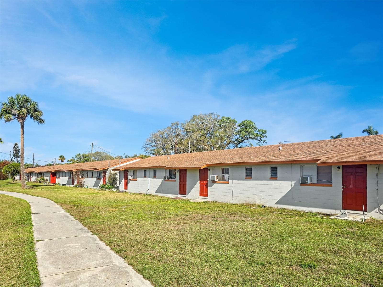 Multi-Family 5+ at 2222 W SOUTH ST, ORLANDO, photo 11 of 13