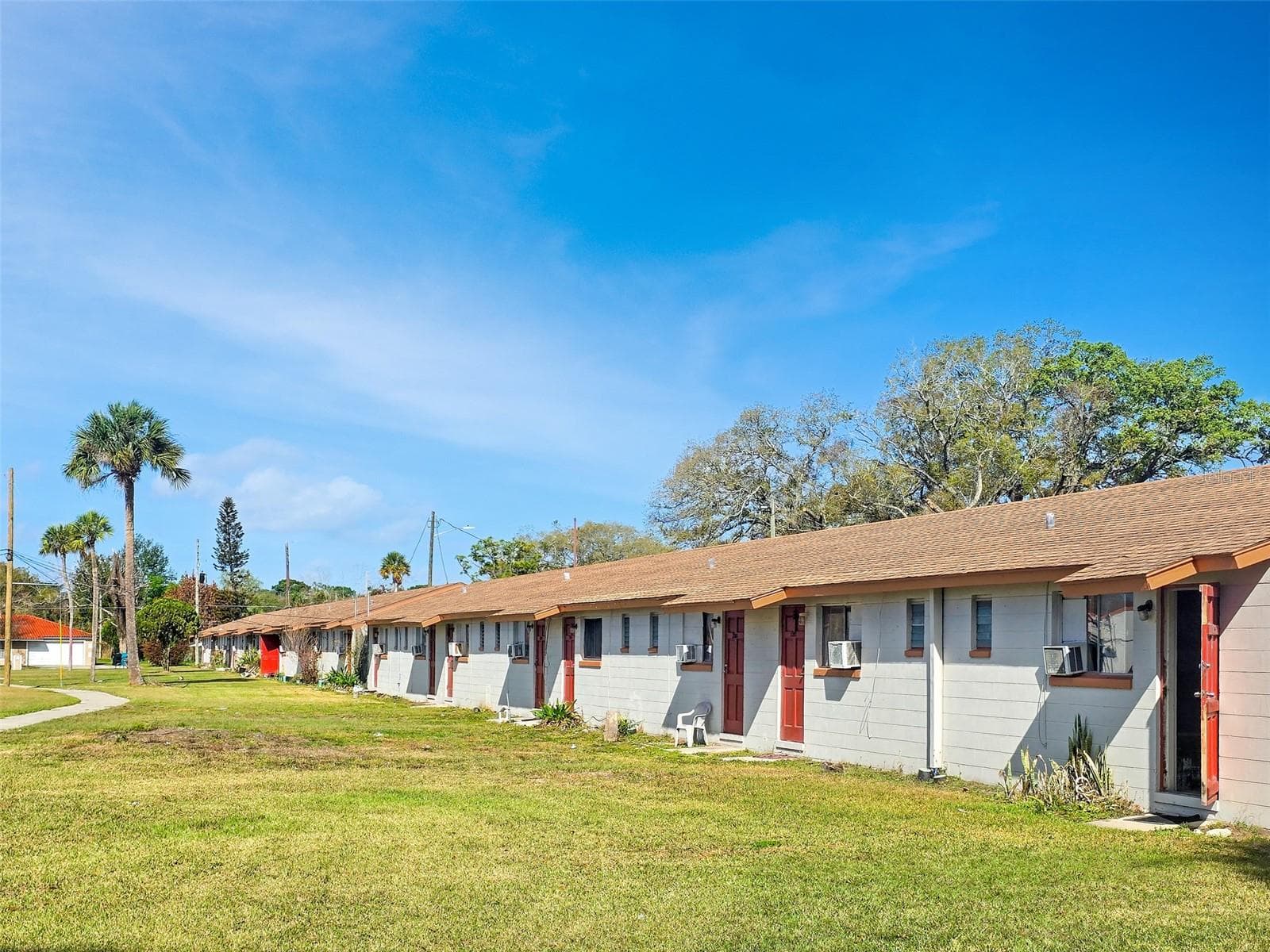 Multi-Family 5+ at 2222 W SOUTH ST, ORLANDO, photo 12 of 13