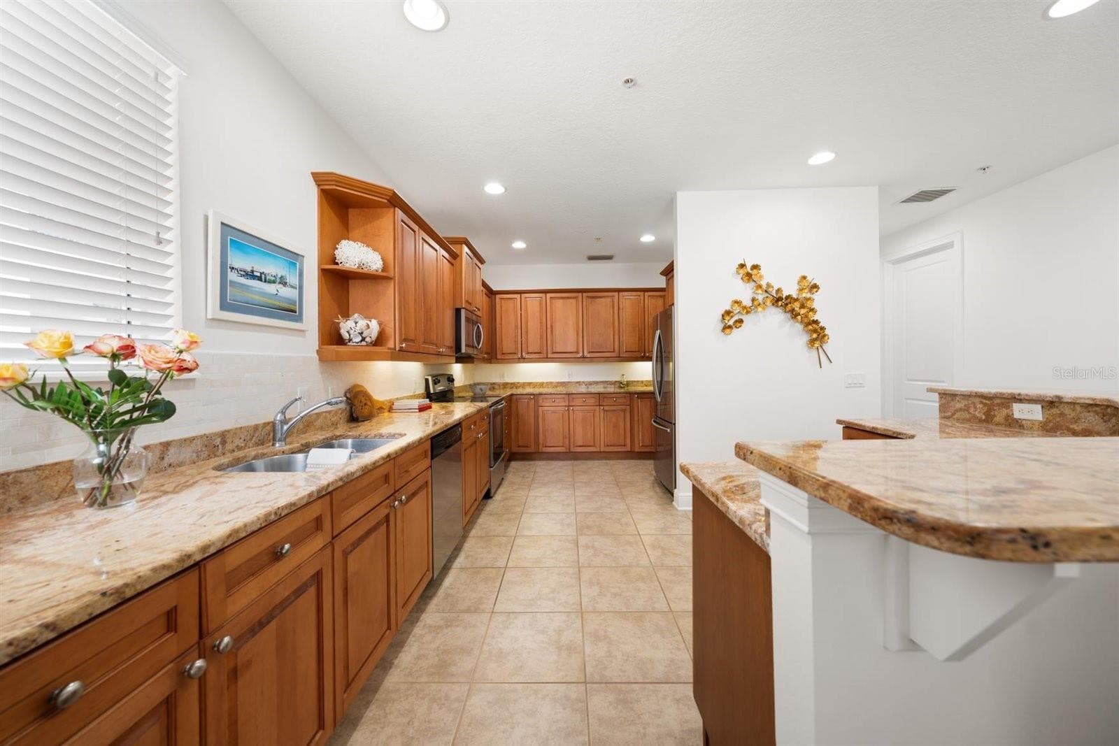 Condominium at 1030 BELLASOL WAY #3201, APOLLO BEACH, photo 18 of 37