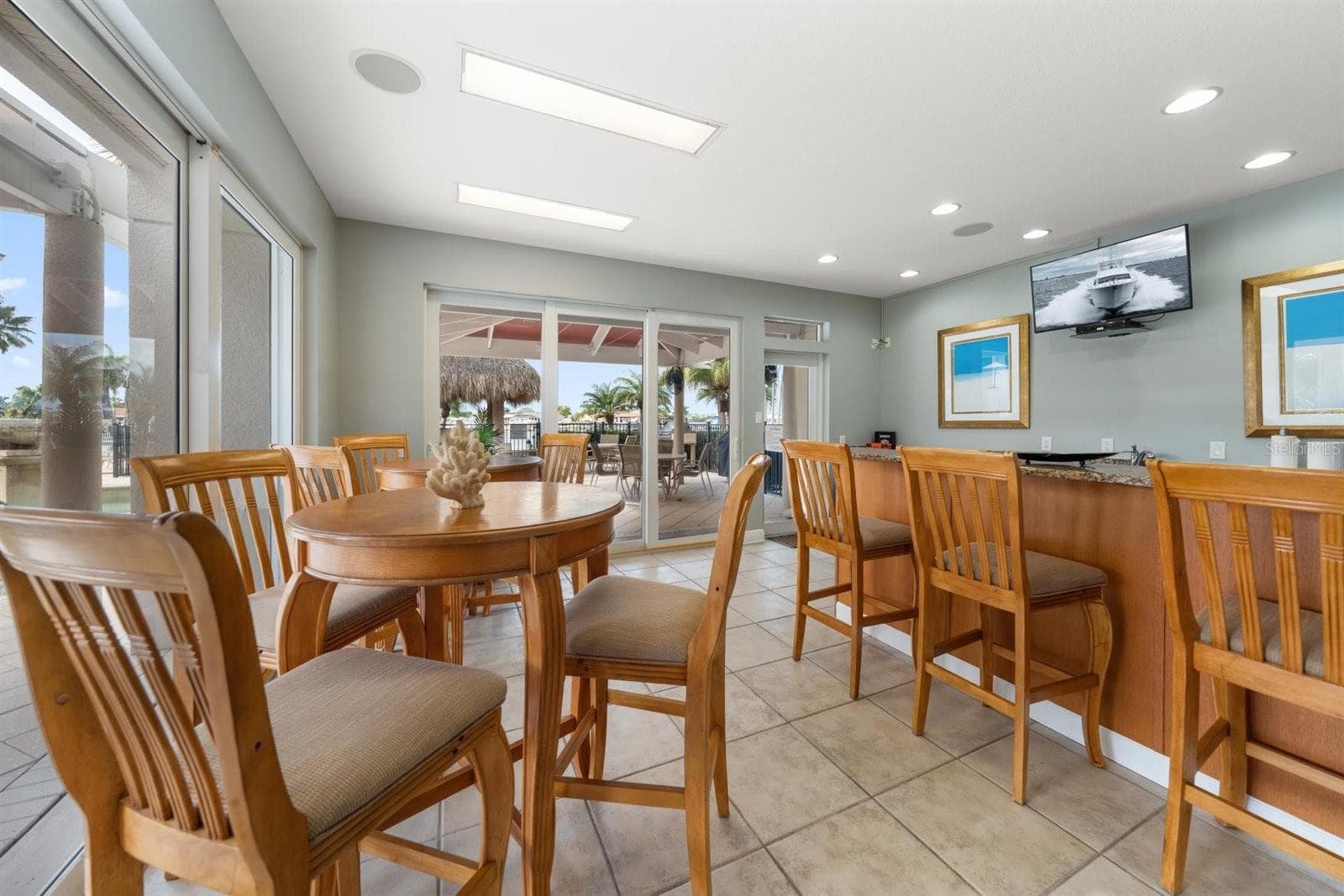 club room - 1030 BELLASOL WAY #3201, APOLLO BEACH