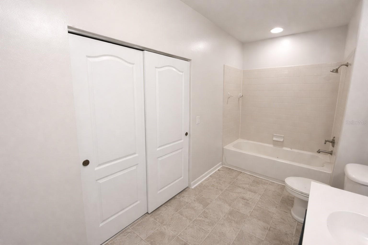 Primary Bathroom - 1187 CHERVIL DR, POINCIANA