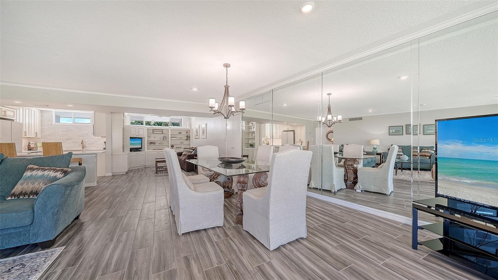 Condominium at 100 SANDS POINT RD #324, LONGBOAT KEY, photo 11 of 49