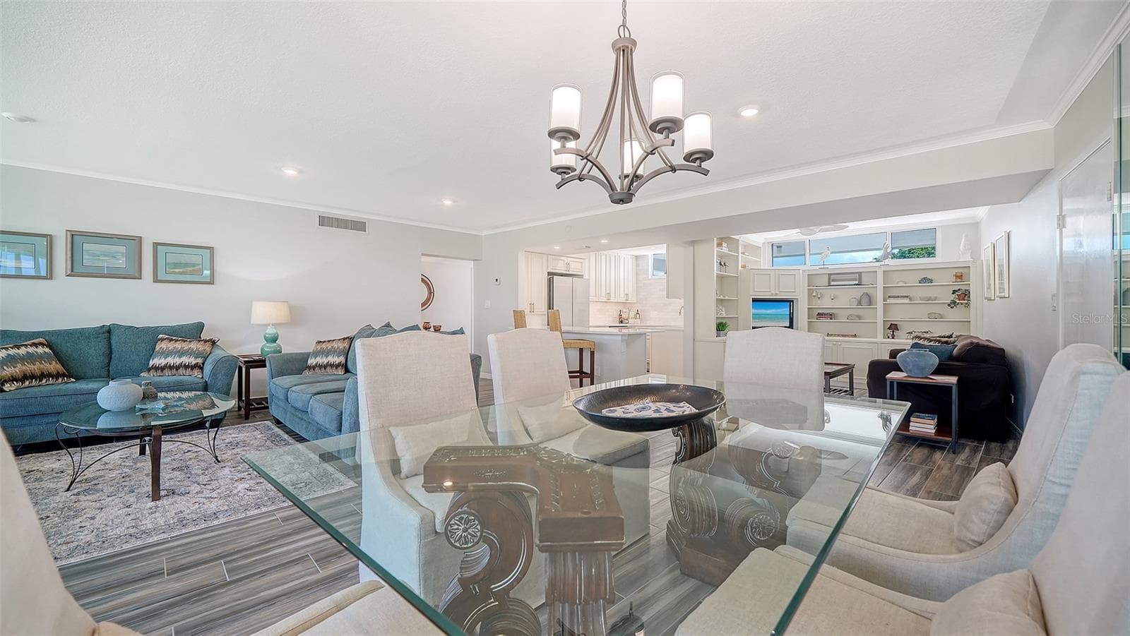 Condominium at 100 SANDS POINT RD #324, LONGBOAT KEY, photo 12 of 49