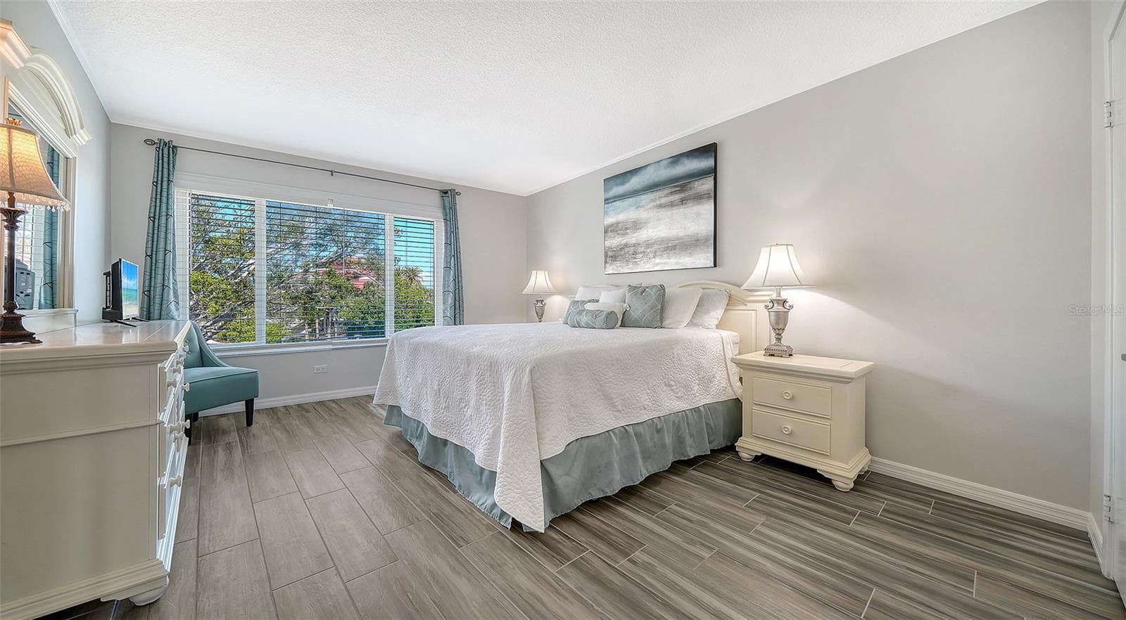 Condominium at 100 SANDS POINT RD #324, LONGBOAT KEY, photo 21 of 49