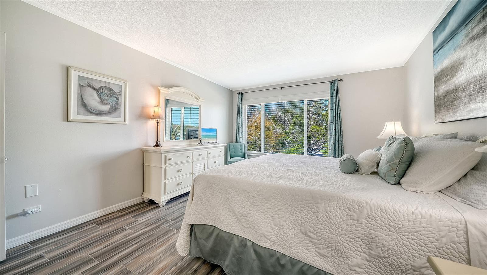 Condominium at 100 SANDS POINT RD #324, LONGBOAT KEY, photo 22 of 49