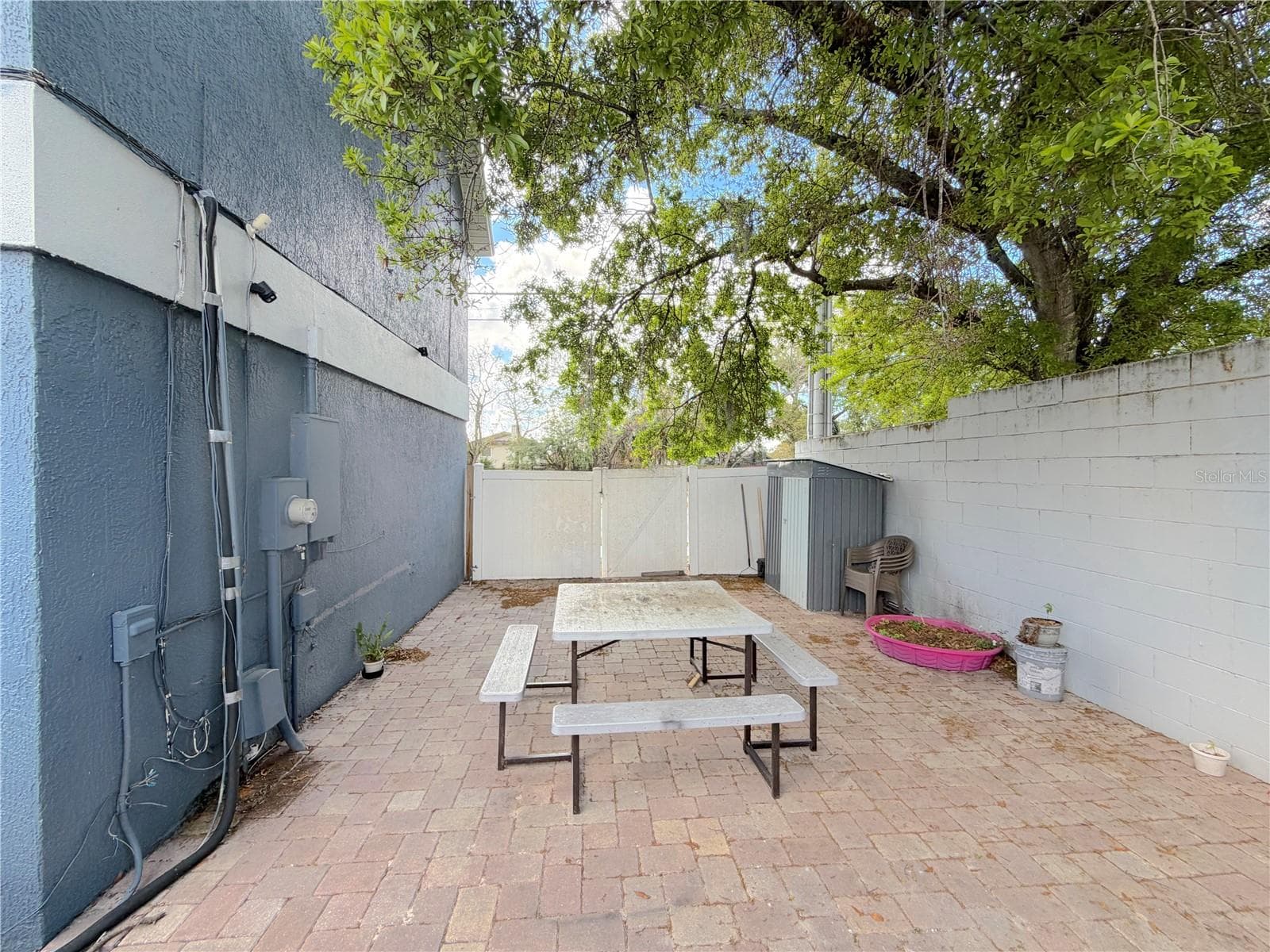 Backyard - 141 S HIAWASSEE RD, ORLANDO