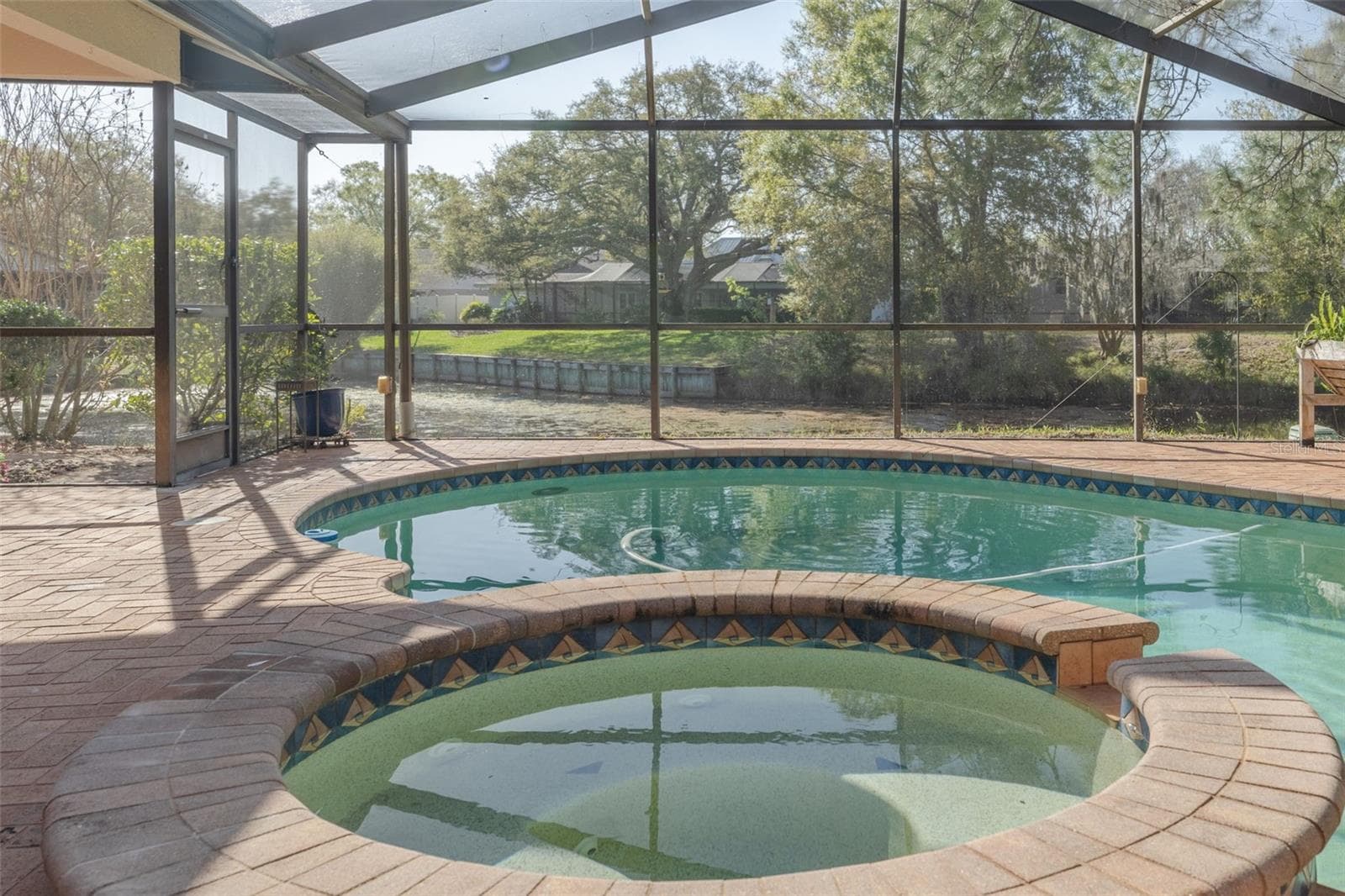 Single Family Residence at 470 HICKORYNUT AVE, OLDSMAR, photo 11 of 37