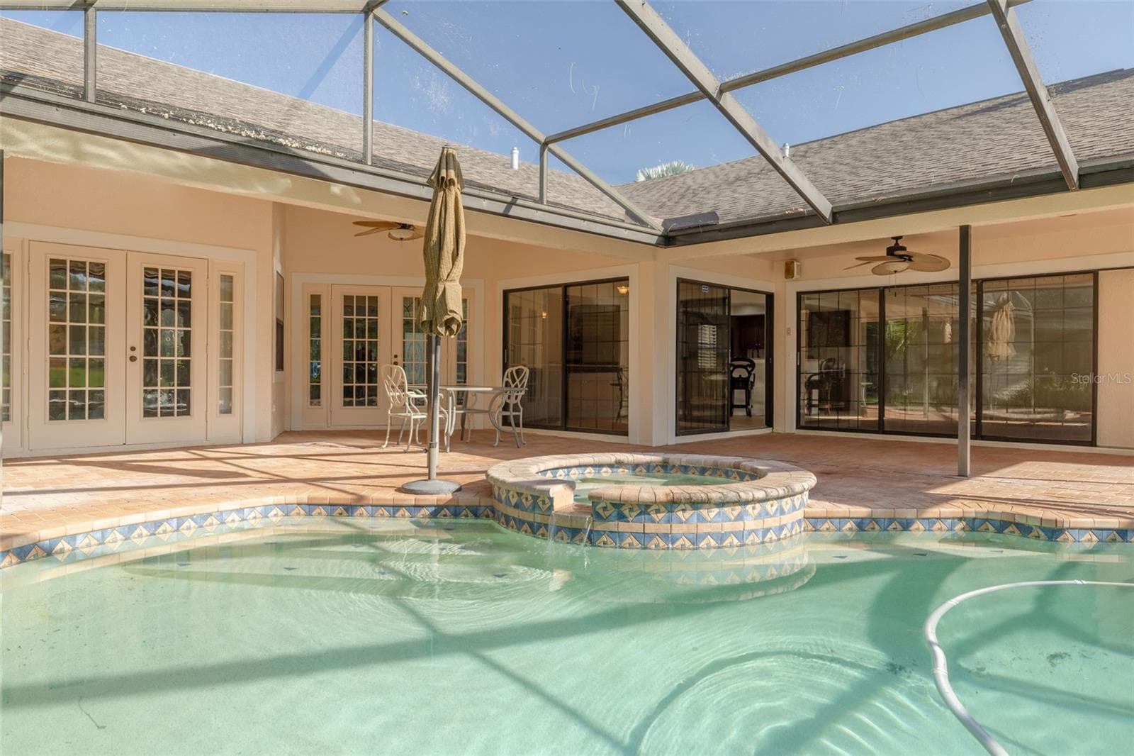 Single Family Residence at 470 HICKORYNUT AVE, OLDSMAR, photo 12 of 37