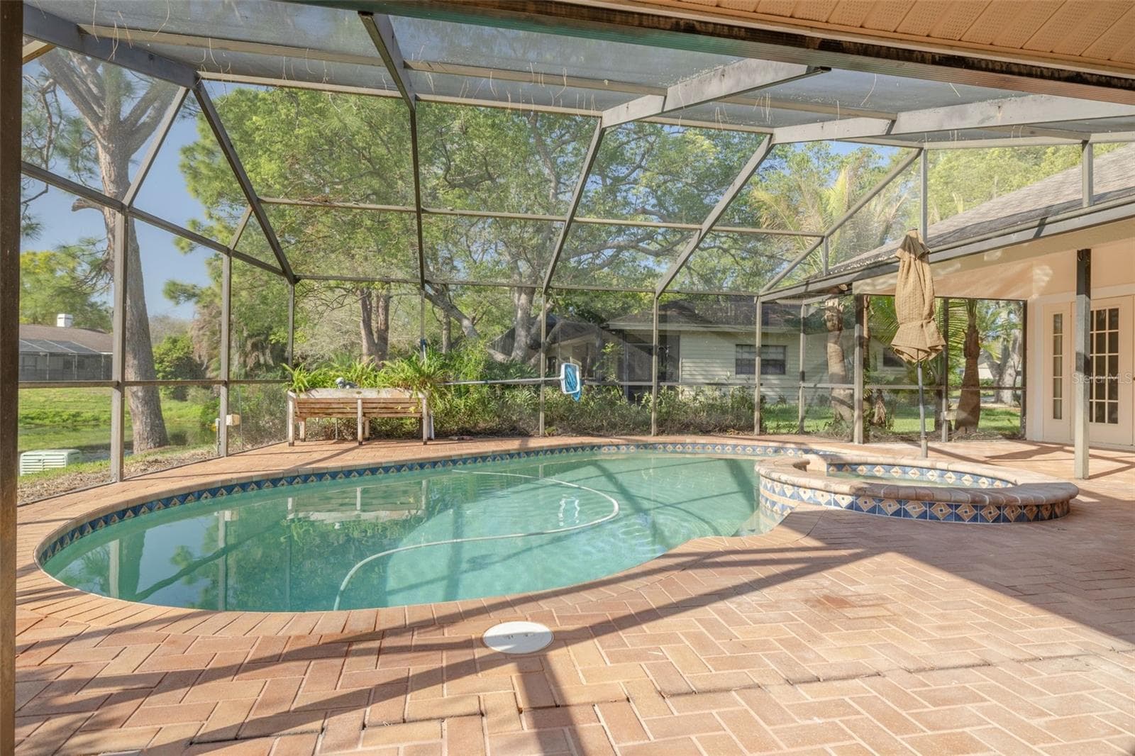 Single Family Residence at 470 HICKORYNUT AVE, OLDSMAR, photo 13 of 37
