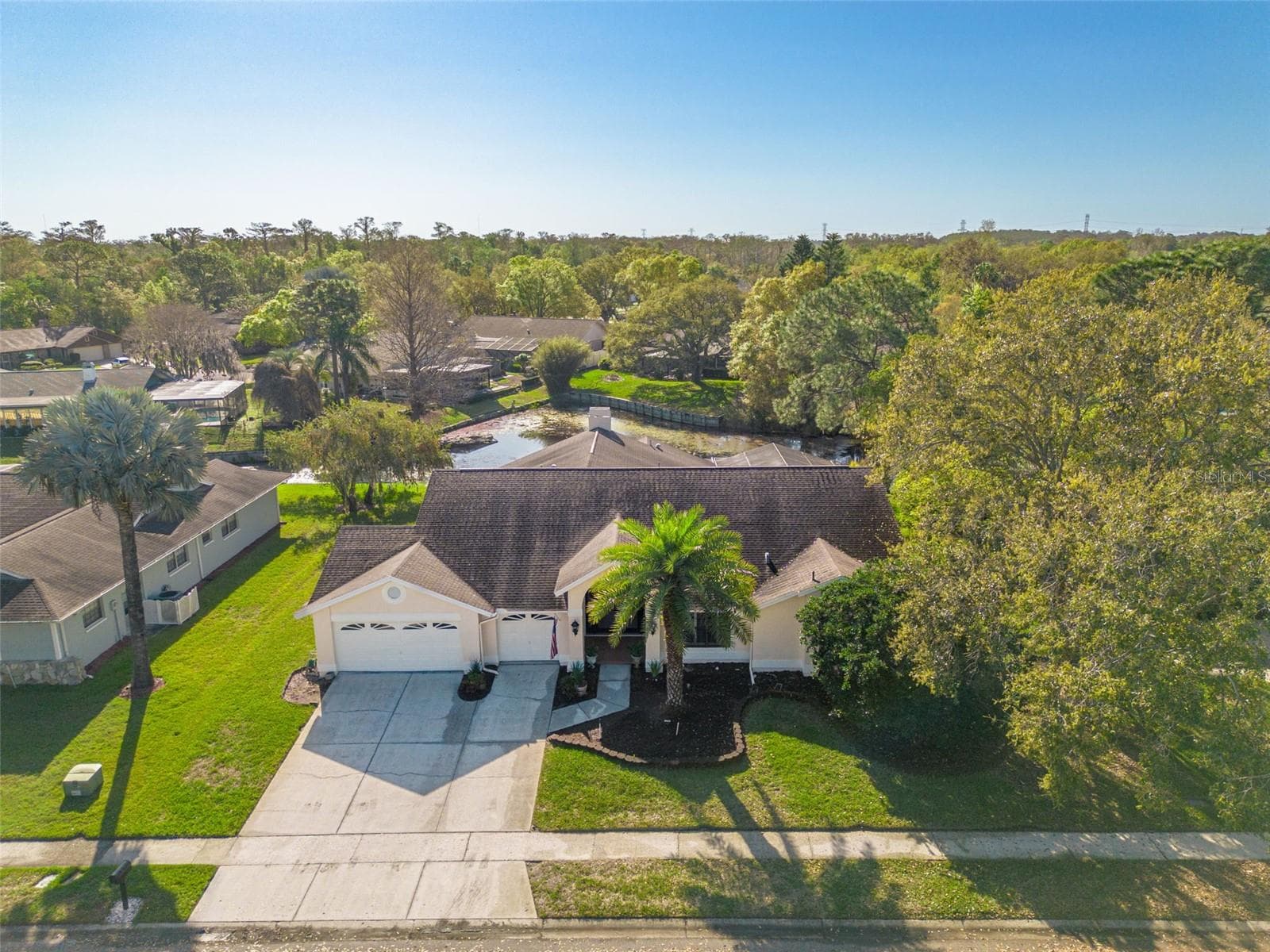 470 HICKORYNUT AVE