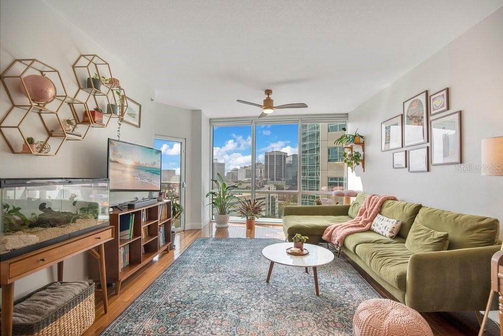 Floor to Ceiling west facing city view - 322 E CENTRAL BLVD #1005, ORLANDO
