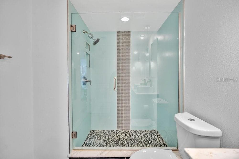 Condominium at 322 E CENTRAL BLVD #1005, ORLANDO, photo 14 of 54