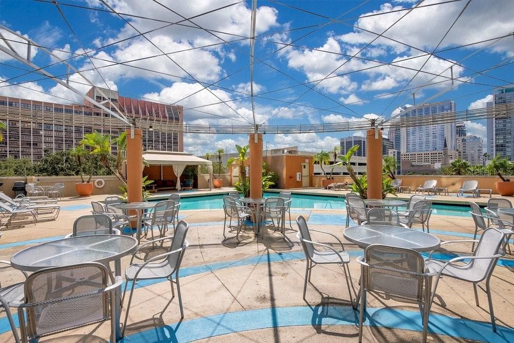 Pool Deck with loungers - 322 E CENTRAL BLVD #1005, ORLANDO