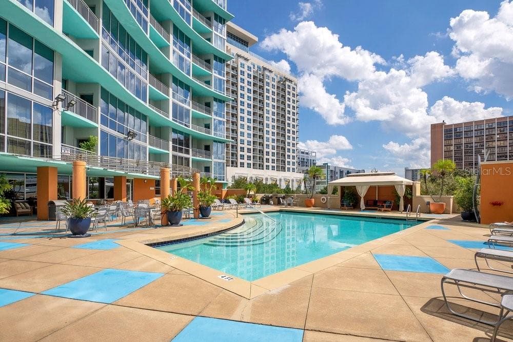 Pool Deck - 322 E CENTRAL BLVD #1005, ORLANDO