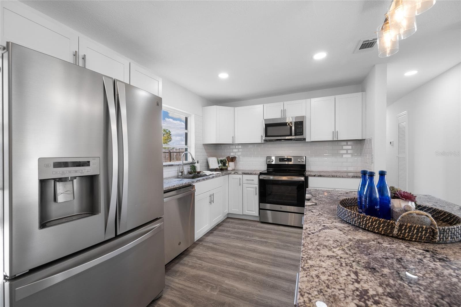 Kitchen - 4916 CARLYLE RD, TAMPA