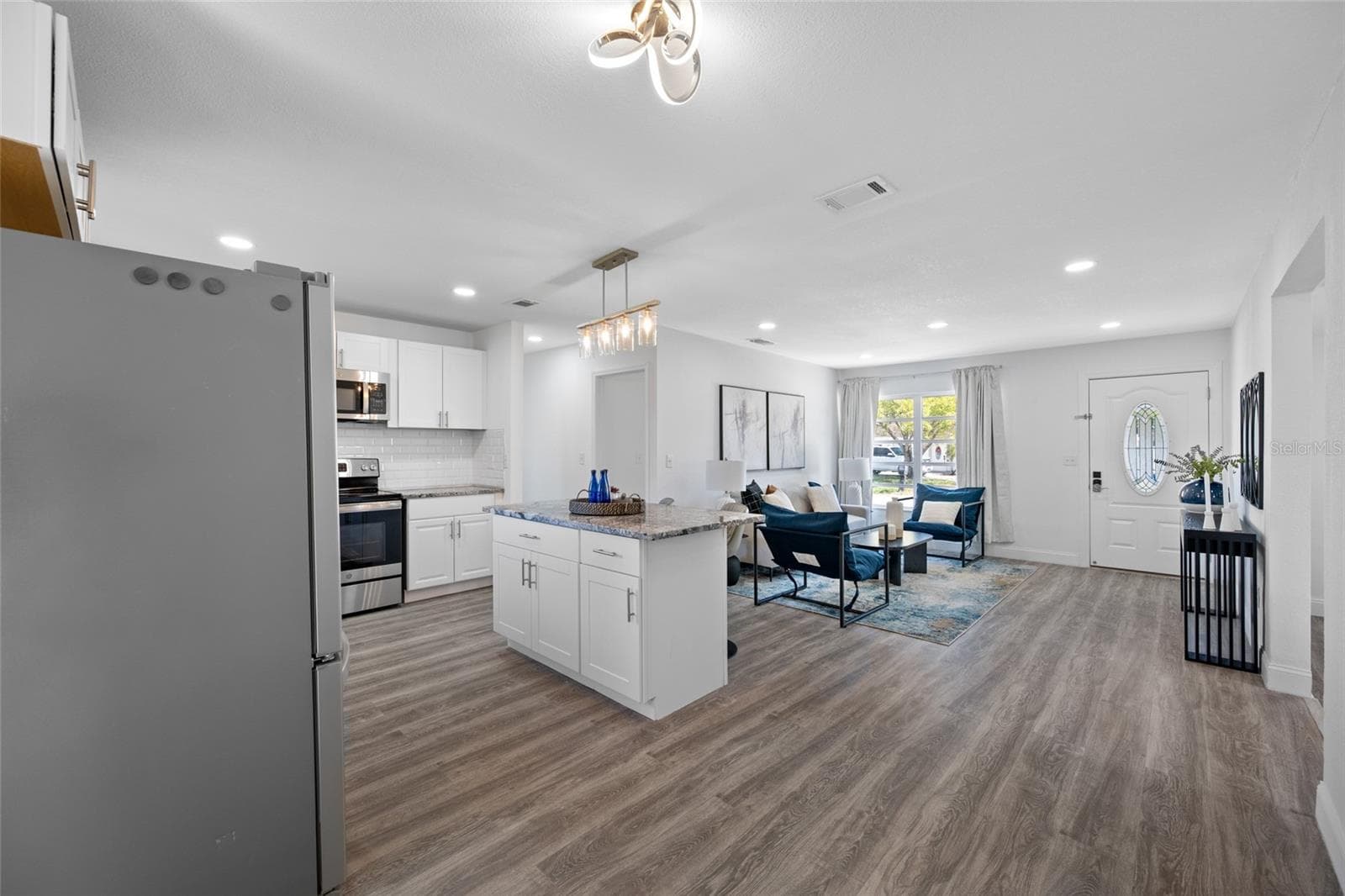 Kitchen - 4916 CARLYLE RD, TAMPA