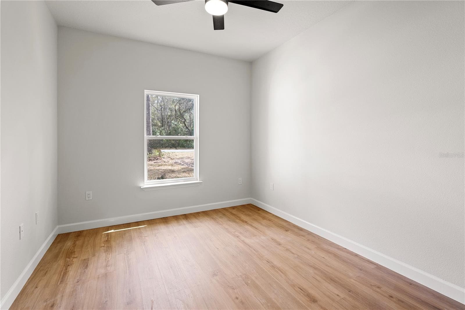 Single Family Residence at 11380 NW 92ND CT, CHIEFLAND, photo 28 of 36