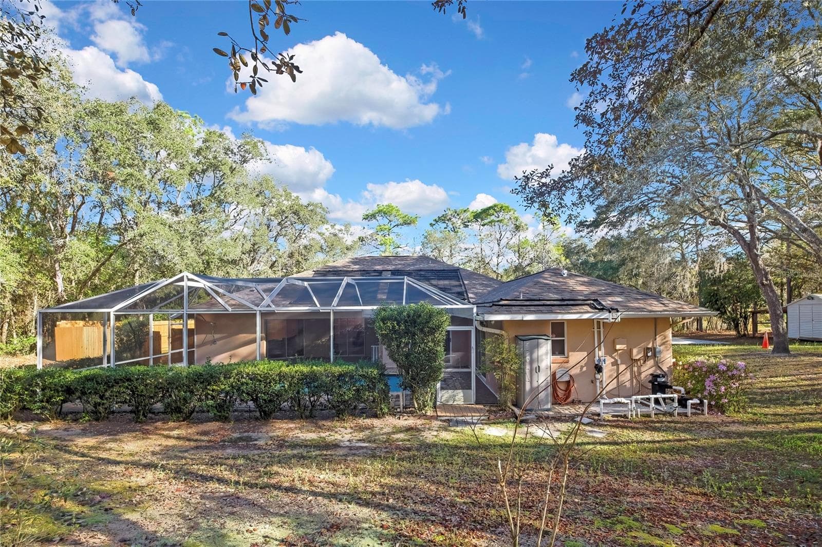 Rear of home - 340 E SAVOY ST, LECANTO