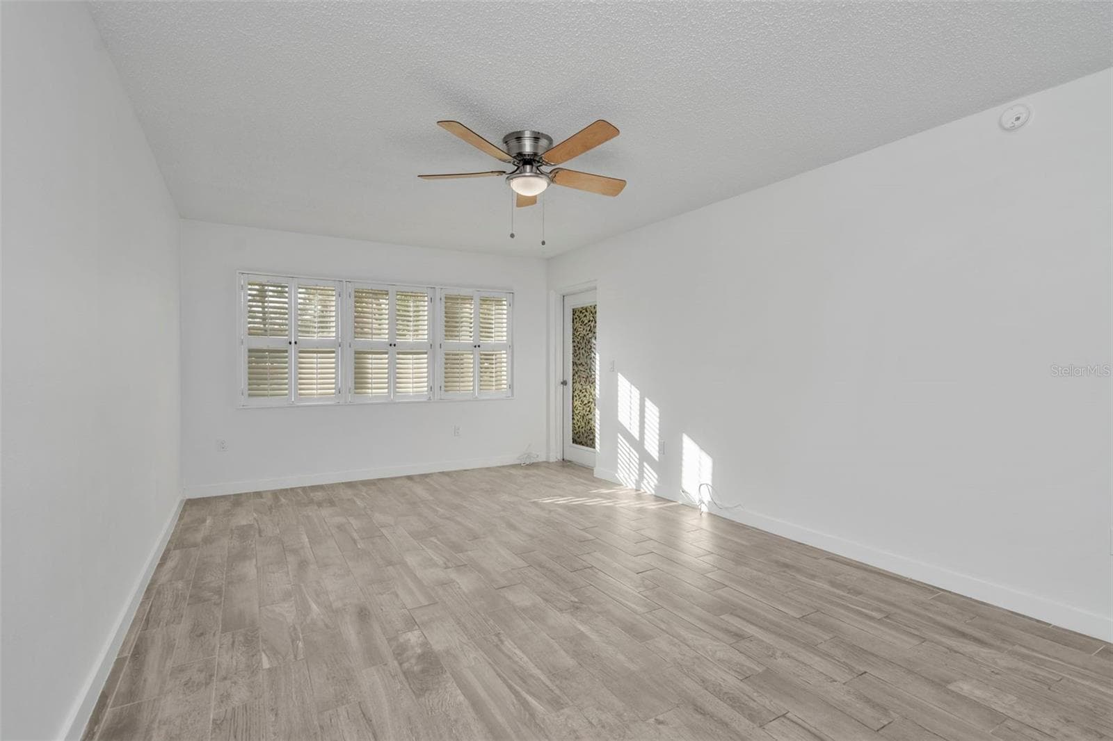 Condominium at 4805 ALT 19 #311, PALM HARBOR, photo 8 of 34