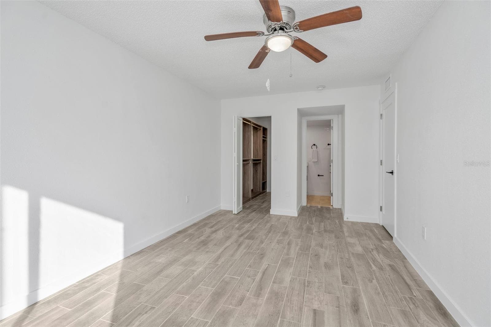 Condominium at 4805 ALT 19 #311, PALM HARBOR, photo 15 of 34