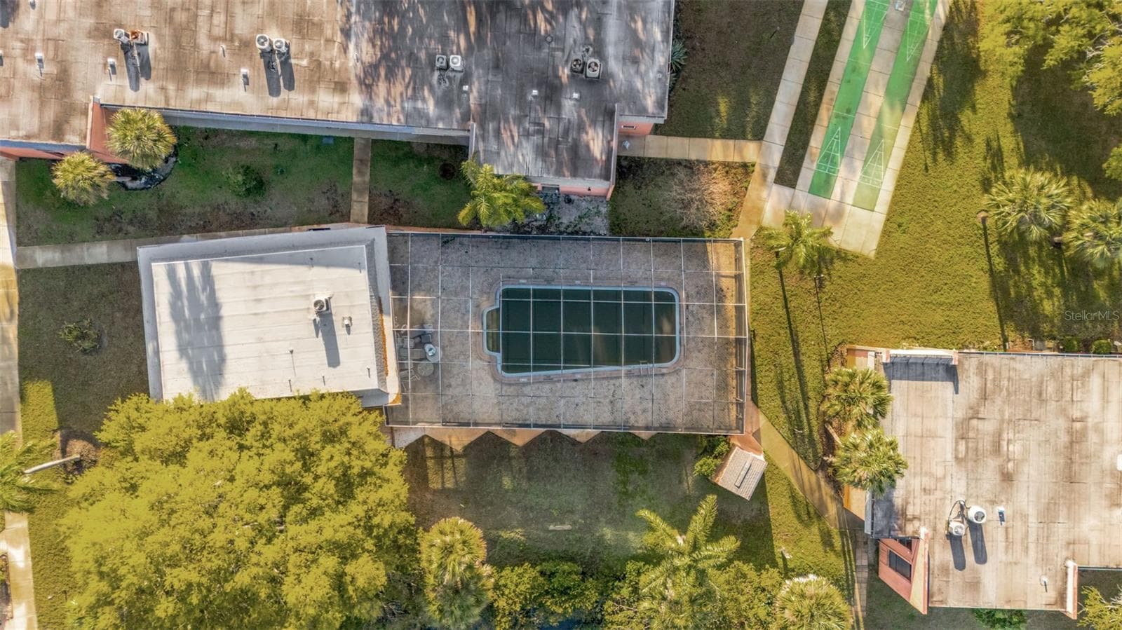 Condominium at 4805 ALT 19 #311, PALM HARBOR, photo 30 of 34